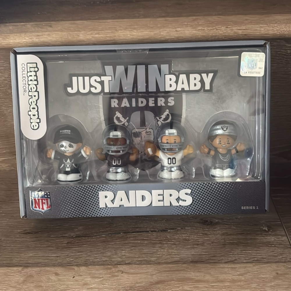 Little People Collector x NFL Las Vegas Raiders Set